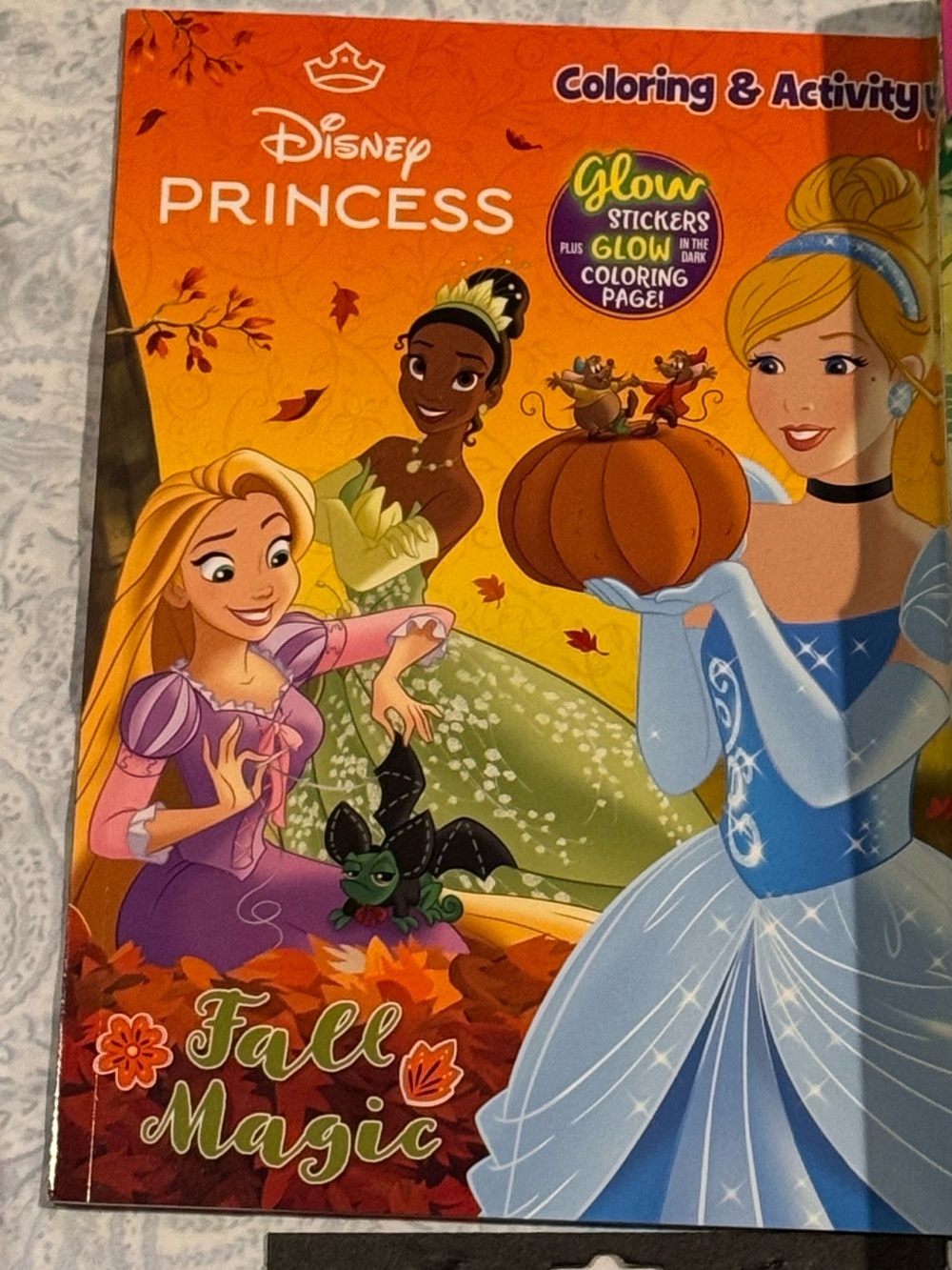 Disney Princess Cinderella Doll & Kids Activity Set - Picture 3 of 12